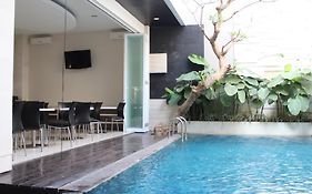 Inkuta Residence And Villa